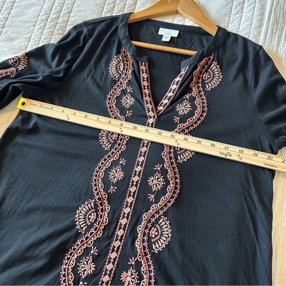 J. Jill Embroidered Bell Sleeve Top. Size Medium. - Picture 11 of 13